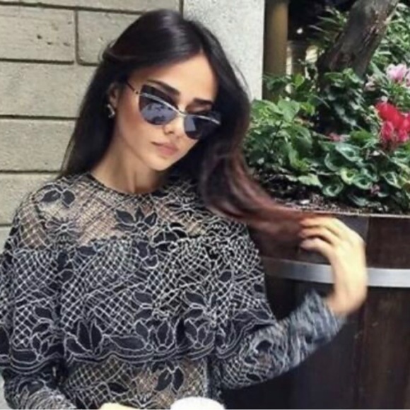 Zara women’s sheer lace black white blouse sz medium - Picture 1 of 8